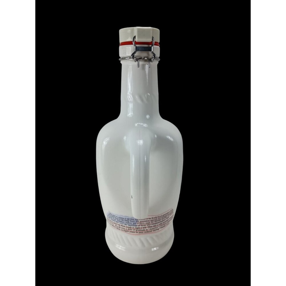 Altenmunster Brauer America's Greatest Generation Beer Growler Decanter Empty - Picture 5 of 10